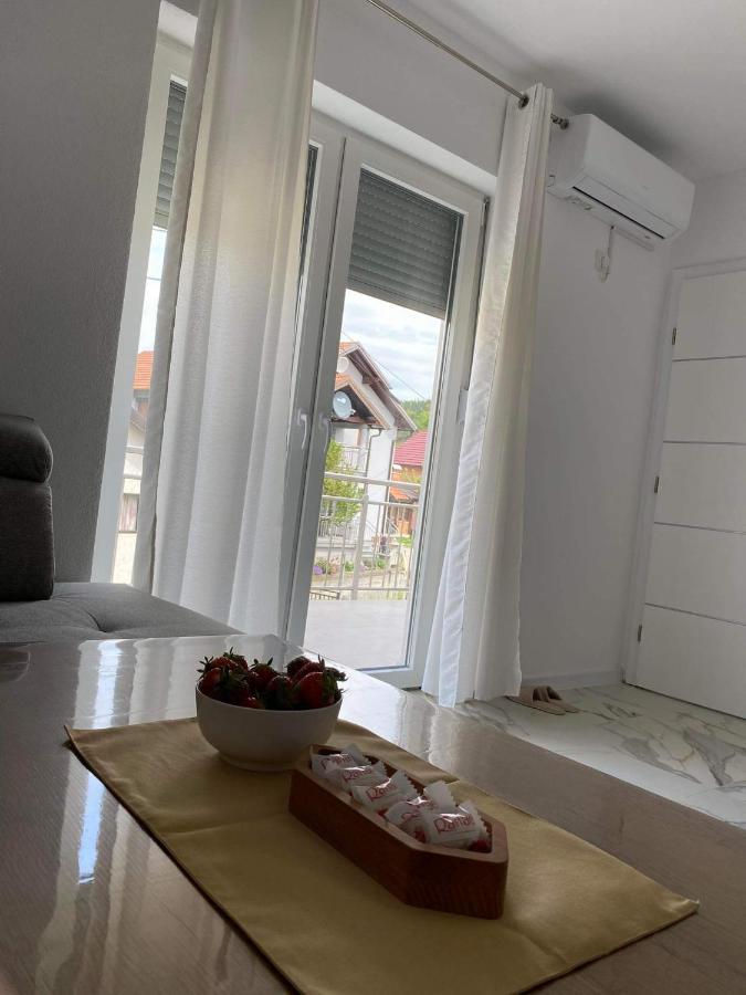 Apartman Zepce Exterior photo